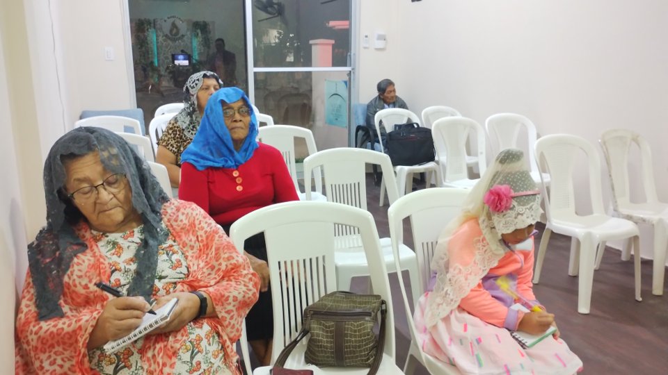 lldmbelice's tweet photo. En la iglesia @lldmbelice continuamos con el desarrollo en el acervo bíblico. Hoy se desarrolló un estudio especial en todas las congregaciones del país.

#LLDM  | #ElAmorNosUne | #LLDMBelice | #Seguimosadelante https://t.co/CKHXclBYWF
