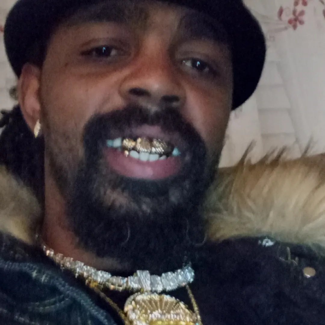 DatJones1's tweet image. #NewProfilePic