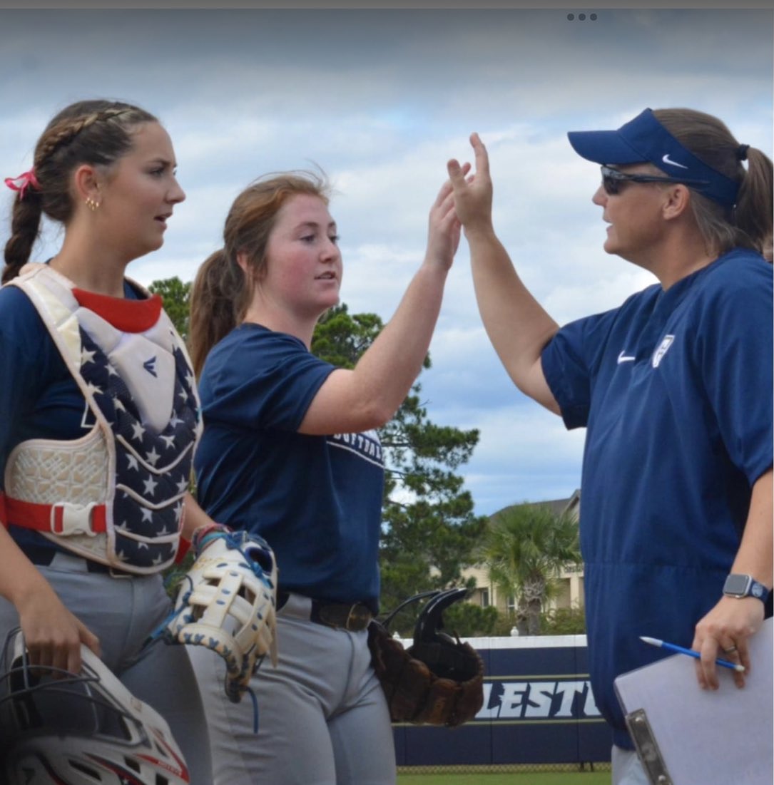 Softball_CoachB's tweet photo. Man, what a fun fall!  💛💙🐍 https://t.co/GnQlhwofLJ