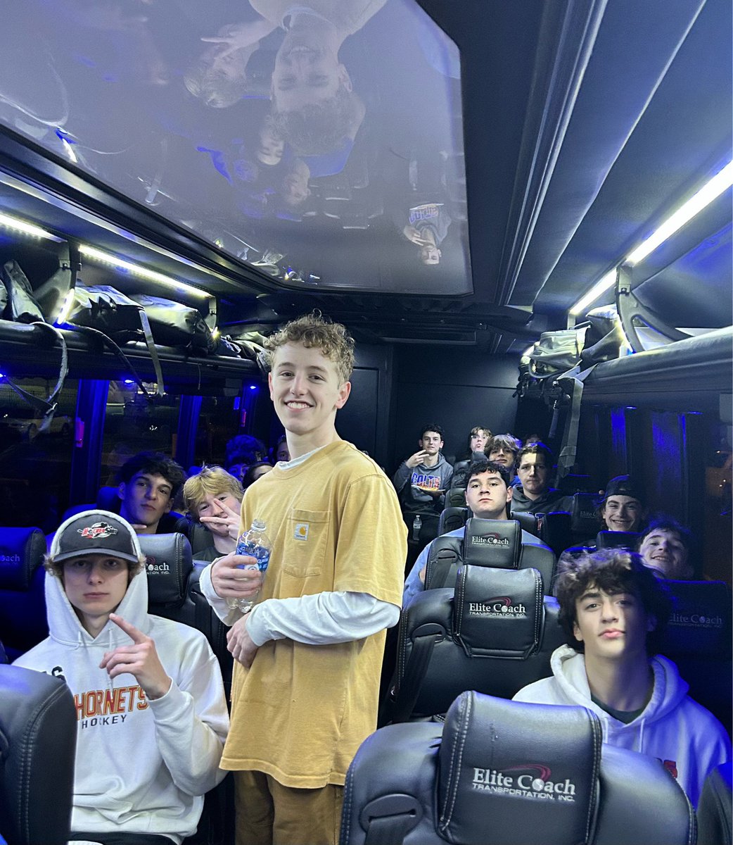 CV_ColtsHockey's tweet photo. The Colts were smiling on their way home from J-town! We’re 6-0!!!
#rollcolts #cvhockey #grittynotpretty https://t.co/TK5c7FYosJ