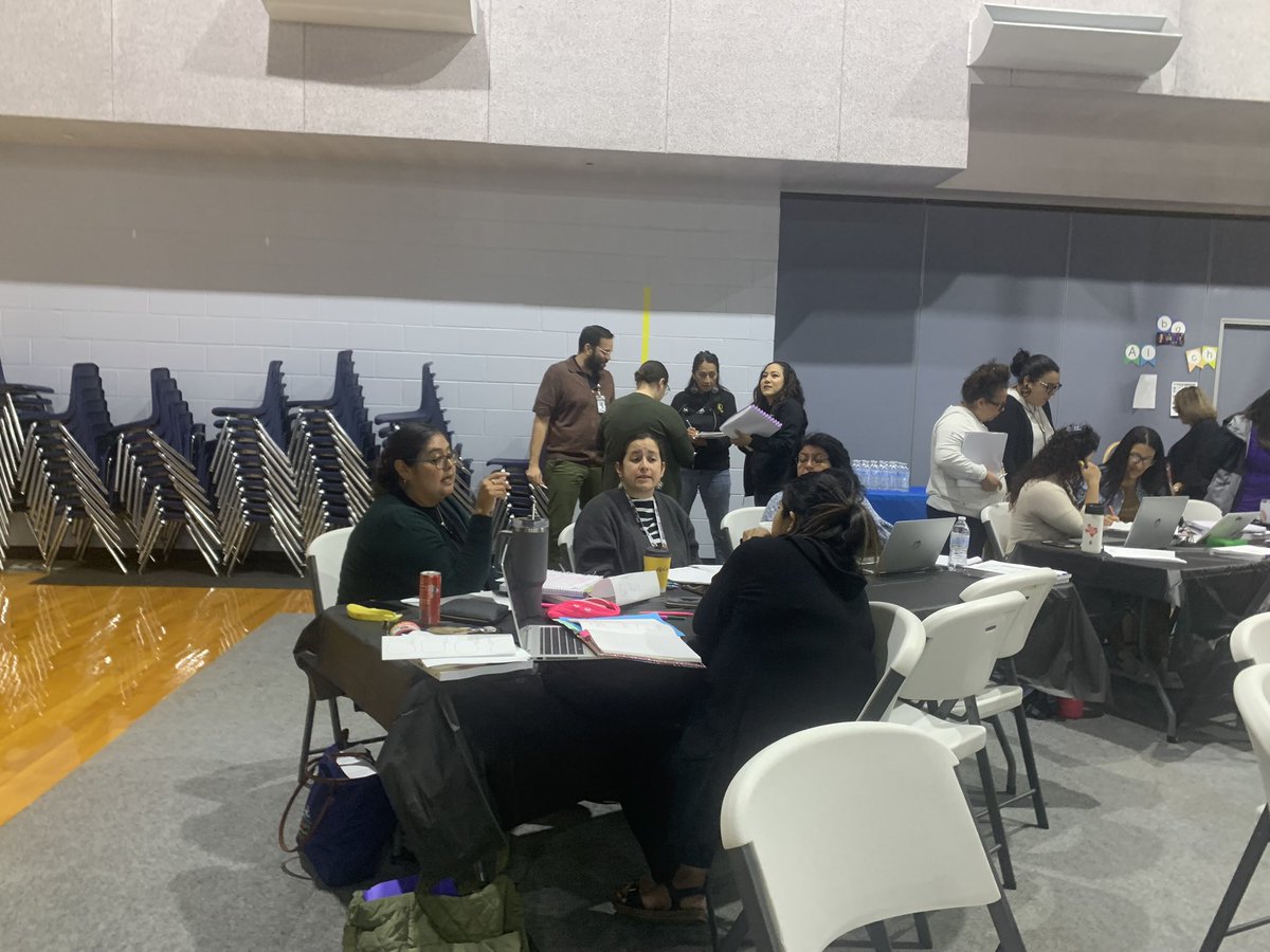 Rita Garza (@rita_garza19) on Twitter photo Harlandale third-fourth grade teachers had a great day learning with Kayla and Stephen. <a href="/Trail_of_BCs/">Trail of Breadcrumbs</a> <a href="/HarlandaleISD/">Harlandale ISD</a> Harlandale third-fourth grade teachers had a great day learning with Kayla and Stephen. <a href="/Trail_of_BCs/">Trail of Breadcrumbs</a> <a href="/HarlandaleISD/">Harlandale ISD</a>