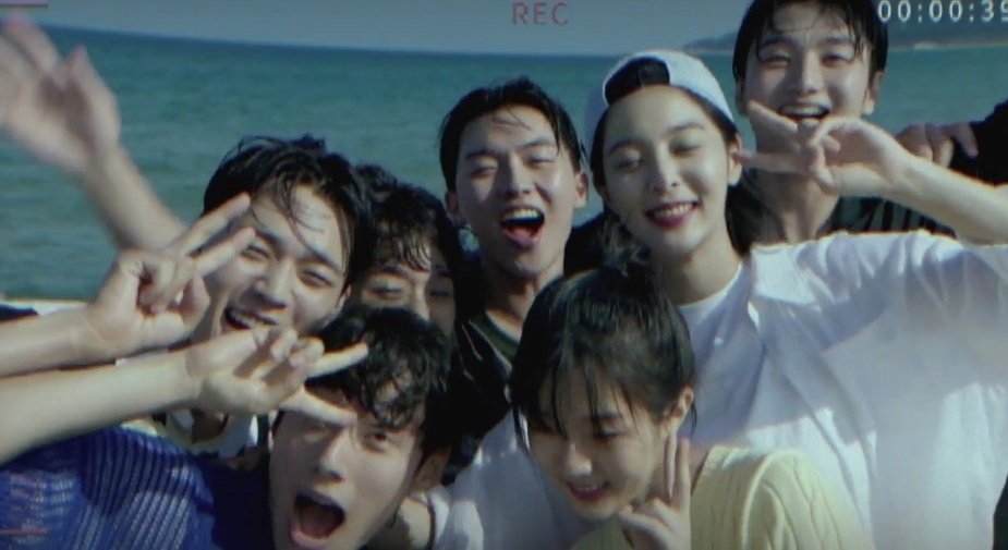 daheeverse's tweet image. Writer Jin Soo-wan's time slip works ✨

#ChicagoTypewriter
— CARPE DIEM - 'Seize the day'
Enjoying the present rather than worrying about the future.

#TwinklingWatermelon
— VIVA LA VIDA - 'Long live life'
Living your life to the fullest while enduring all the hardships of life.