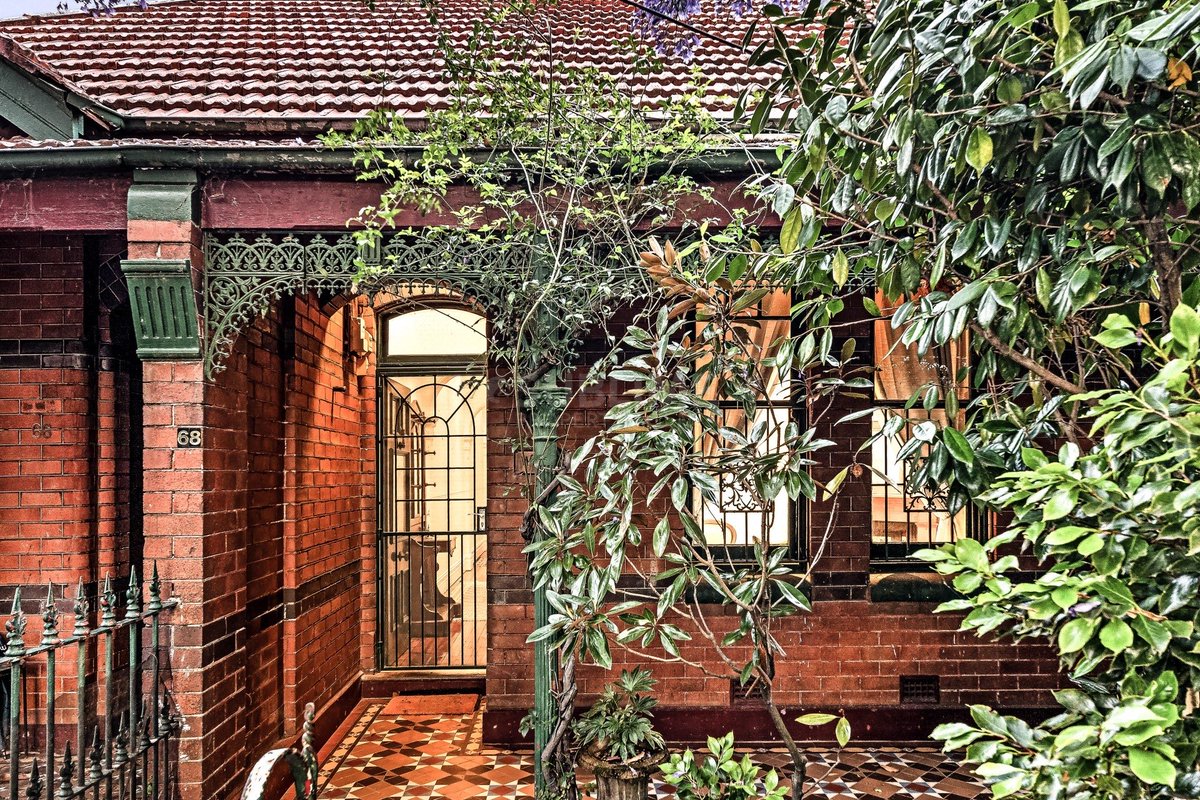 Nick__Politis's tweet photo. Check out:
68 Juliett Street MARRICKVILLE
2 bed 1 bath 1 car
Open Sat 12-12:30pm &amp; Tues 5:30-6pm.
Auction: Sat 25 Nov 2:30pm On-site.
A light-filled beautifully presented, deep and spacious Federation semi in the best location. Call Nick Politis on 0417348022.for more information https://t.co/kEGSWxl6Yk