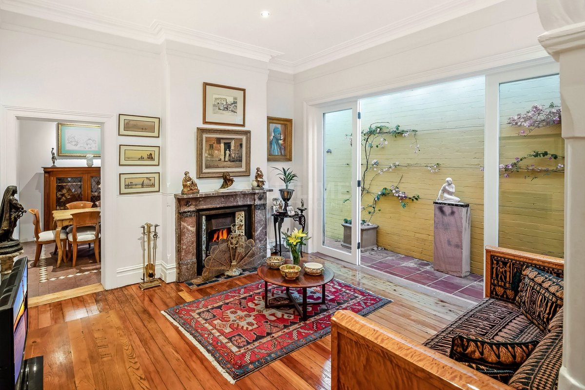 Nick__Politis's tweet photo. Check out:
68 Juliett Street MARRICKVILLE
2 bed 1 bath 1 car
Open Sat 12-12:30pm &amp; Tues 5:30-6pm.
Auction: Sat 25 Nov 2:30pm On-site.
A light-filled beautifully presented, deep and spacious Federation semi in the best location. Call Nick Politis on 0417348022.for more information https://t.co/kEGSWxl6Yk