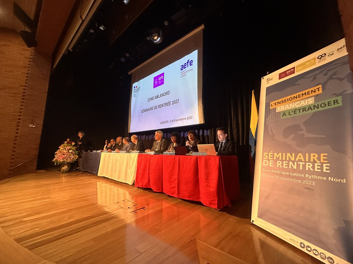LFBogota's tweet photo. Nous avons le plaisir de recevoir le séminaire de rentrée de la zone #amlanord dans notre établissement toute cette semaine. @aefeinfo @France_Colombia https://t.co/q4aNA7usqG