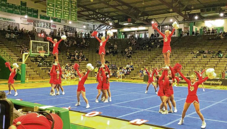 New Palestine cheer team finishes third in state dlvr.it/SyXS0c