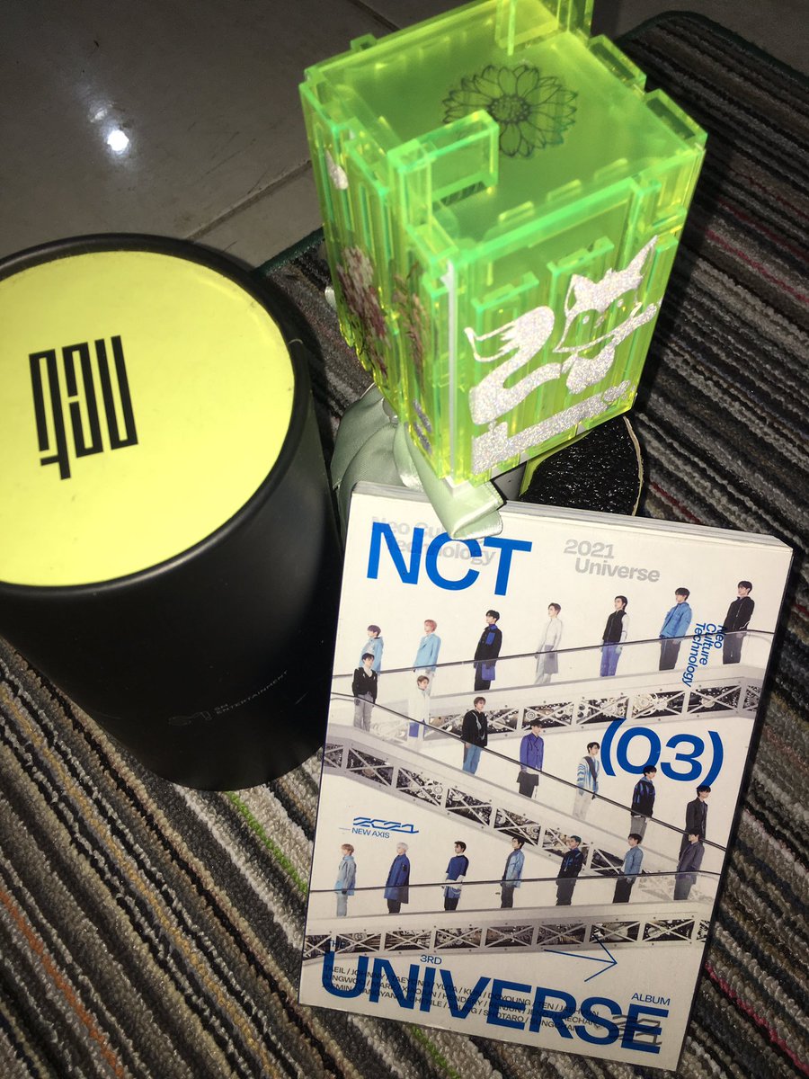 neomuromentek_'s tweet photo. WTS NEOBONG / NCT LIGHSTICK
unSealed, Baru Dipake 2 kali
Very Good Condi
Benefit nya Album Nct Universe
500k nego

dom Bandung https://t.co/AkuBvrSqPi