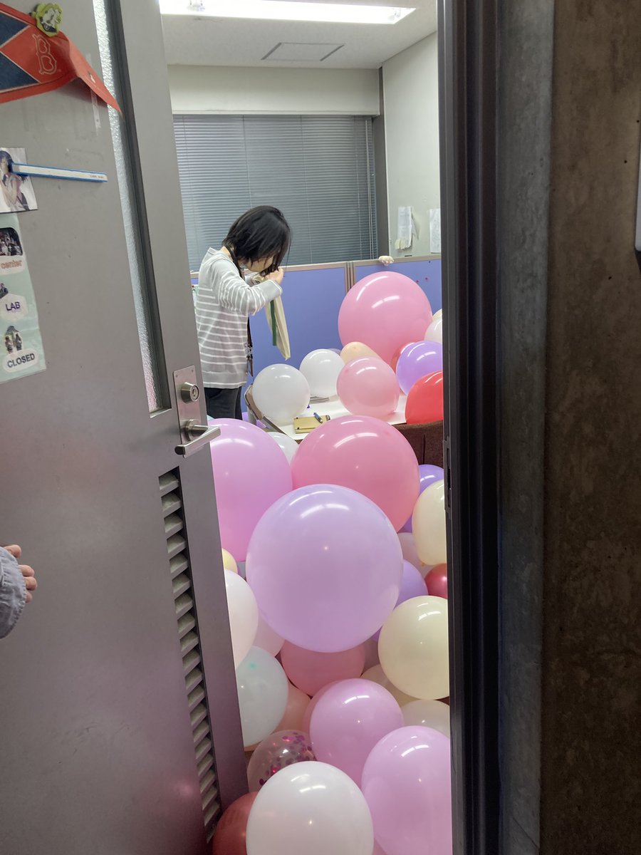 TMU_MBExLab's tweet image. 【業務連絡】サプライズが成功しました🫡
（詳細は後日ブログで紹介します）