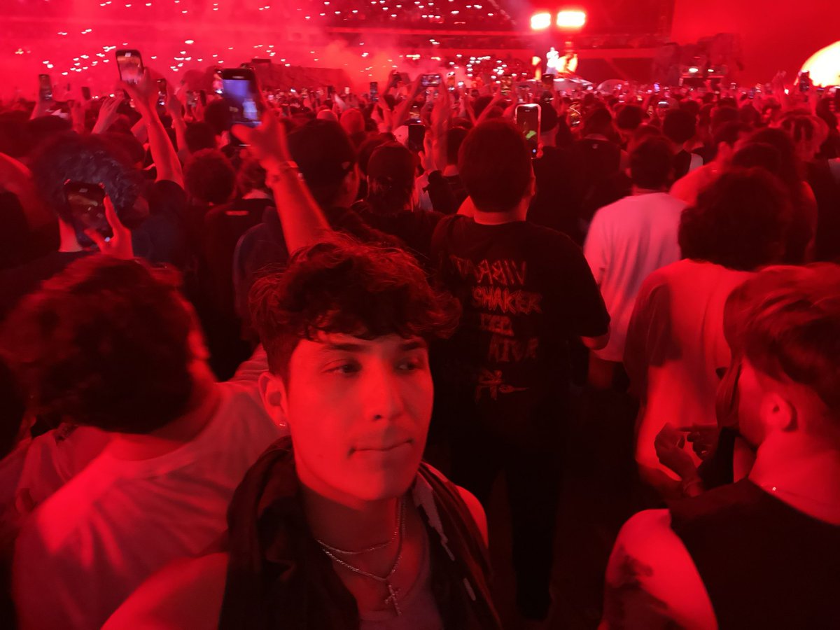 noahkenobi's tweet photo. one life live it rn https://t.co/Mhq5hTyqgd