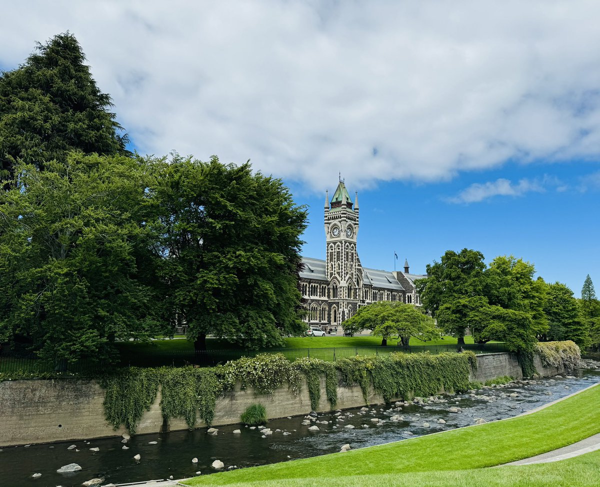 rebeccahritchie's tweet photo. Thanks so much for having me @otago. So nice to be back in Dunedin , made even more special by the honour of being the 2023 triennial HeartOtago Keynote. Onto @AHAScience in Philly https://t.co/hxLY0Nvl61