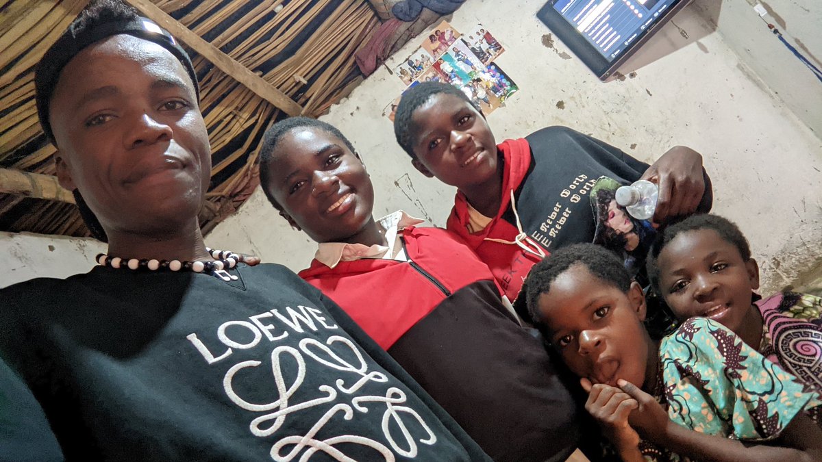 CSimmon25's tweet image. @JollyMutesi