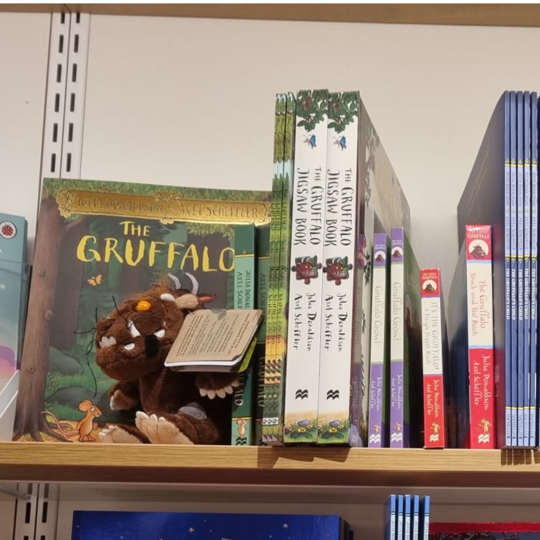 gyleshopping's tweet photo. Meet The Gruffalo in Waterstones this weekend! 🤩

Meet the nation's favourite children's book character in person.

The Gruffalo will be making an appearance at 12pm &amp; 2.30pm on both days. https://t.co/NzNCjkskGV