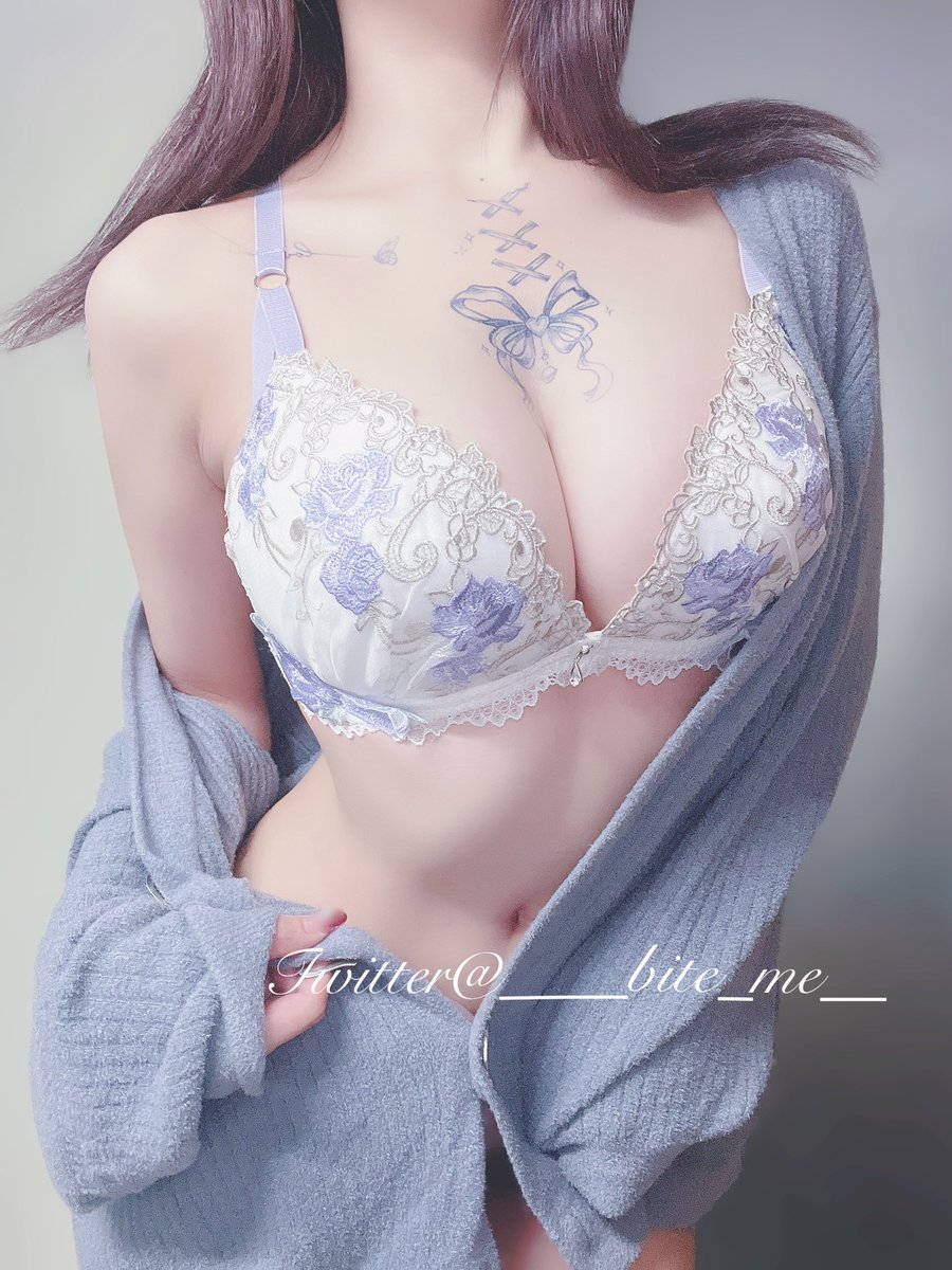 🌨 凛 。さんのエロ画像、2023年11月08日19時05分06秒に投稿