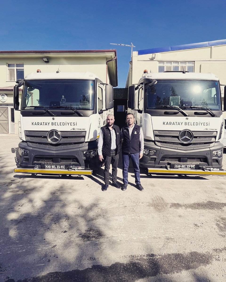 Konya Karatay Belediyesi Mercedes-Benz Actros 1832 süpürge üst yapılı aracımızın teslimatı gerçekleşmiştir.
Mercedes Benz Türk-Bayraktarlar Grup Ailesi olarak bizi tercih ettikleri için teşekkür eder, güvenli ve keyifli sürüşler dileriz.