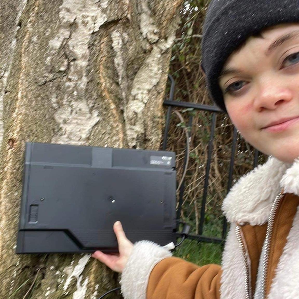 Aire Place Studios tweet media