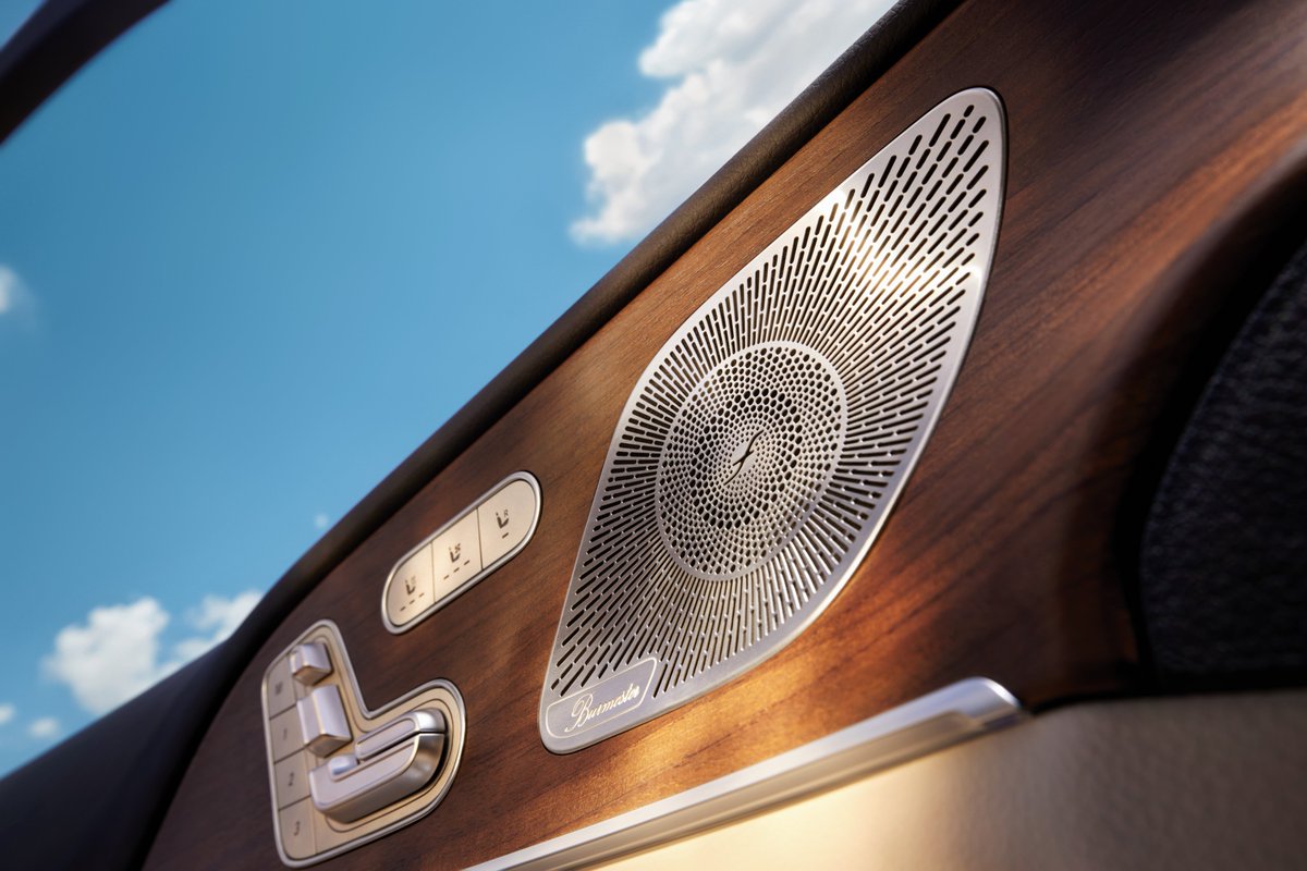 MercedesBenzInd's tweet photo. Comfort has never been so elegant. The new GLE. #KnowYourWay

#MercedesBenzIndia

Disclaimer: Accessories, colors and fitments shown may not be part of standard specification. Please read the brochure. https://t.co/jXf0RXdnlf