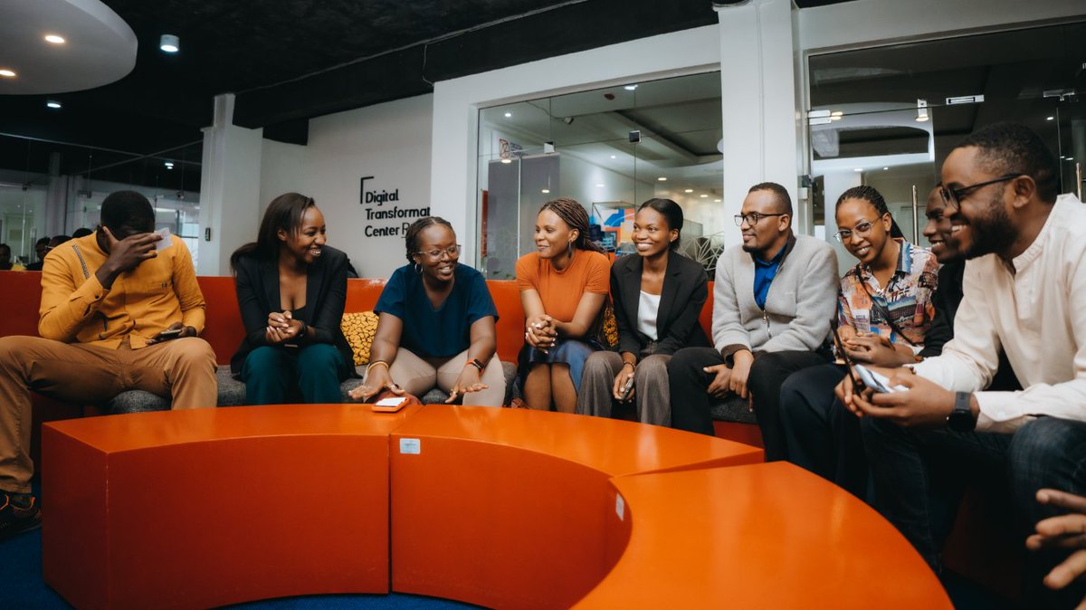hangapitchfest's tweet photo. 🌟A HUGE Thank You to all who joined us at yesterday's outreach event at the @DigiCenterRW  🌍🙌Applications for the Hanga SRH program are still open!

Don't miss out, apply now:  https://t.co/mPHzcOyG34

#HangaPitchfest23  #HangaSRHprogram #Entrepreneurs https://t.co/VJ39w4DeIh