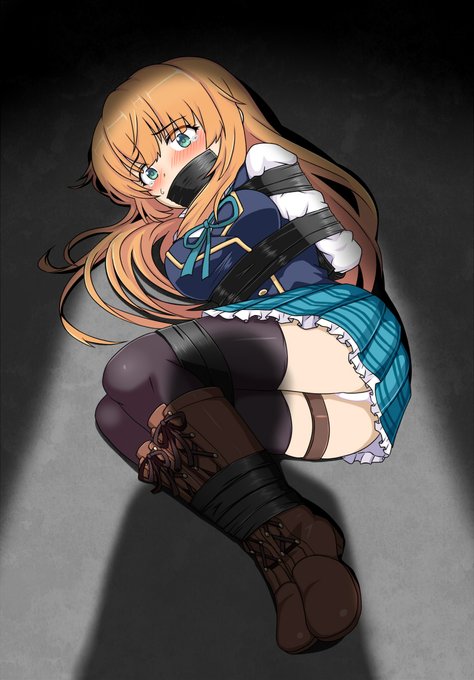 アン王女誘拐しました

魔法の才能があって王女様でおまけに可愛いなんて…
攫われる要素300%バフかかってますよお姫様😍

ロングブーツ+ニーソックス+太ももベルトが癖に刺さりまくってます♡
猿轡差分をたくさん作りたいので完成したらpixvに上げたいと思います。 