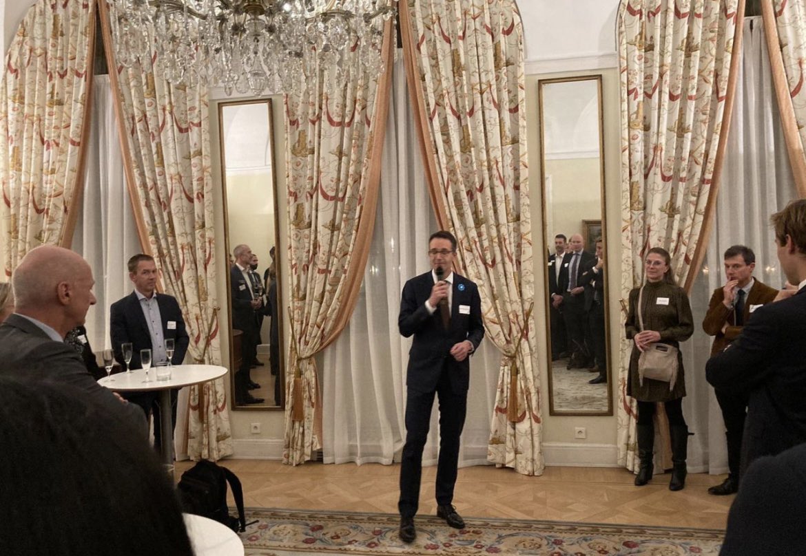 FRDefenceSweden's tweet photo. This week, over 25 🇫🇷 and 24 🇸🇪 companies in the security and defence industry participated in the French-Swedish Defence &amp; Security Days 2023 in Stockholm 🇸🇪 - a great opportunity to identify and create new 🇫🇷🇸🇪 partnerships! https://t.co/5efKT5B1Cu
