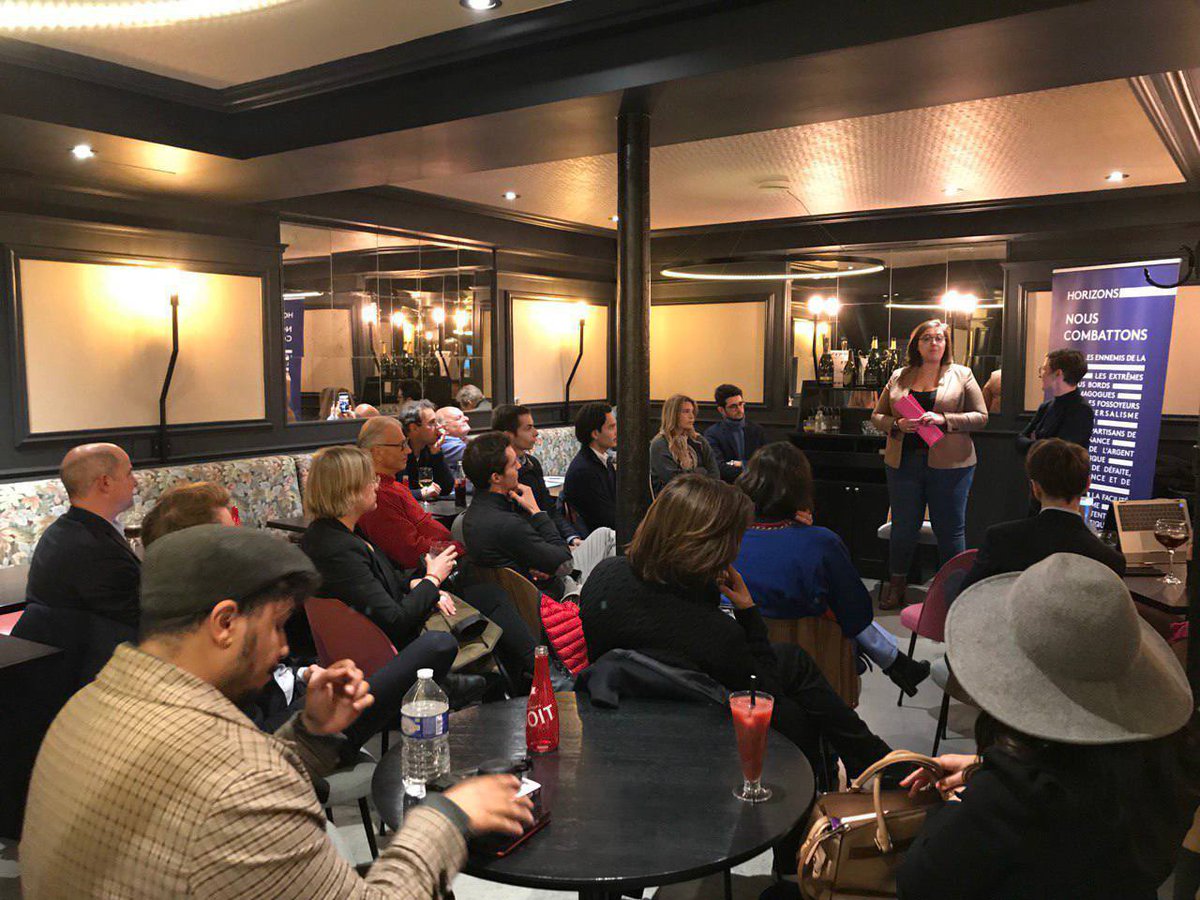 Échanges passionnants avec <a href="/lise_magnier/">Lise Magnier</a>, députée Horizons membre de la Commission des finances, sur le budget de l’État. Merci à <a href="/JulieBoillot/">Julie Boillot</a> de m’avoir invité à prendre la parole lors de ce débat « piquant » <a href="/HorizonsParis16/">Horizons Paris 16ème</a>