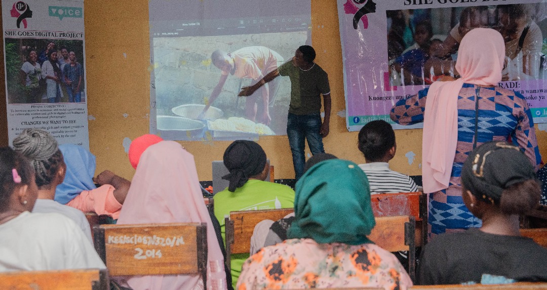voicetweetz's tweet photo. Thrilled to share the impact of the #SheGoesDigital project. @LadiesJointForum has trained 60 vibrant young women in Dar Es Salaam with digital marketing and photography skills📸 Creating opportunities for a brighter future! 💪💼 #PhotographyForChange #SkillsForChange https://t.co/w8JwxQu4zW