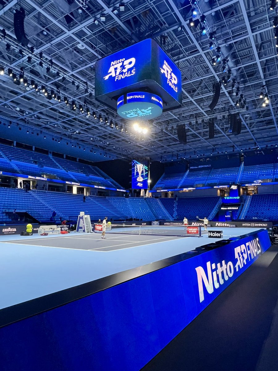 acphogg's tweet photo. Centre court practice up and running 

#NittoATPFinals https://t.co/IXGkg9wdmJ