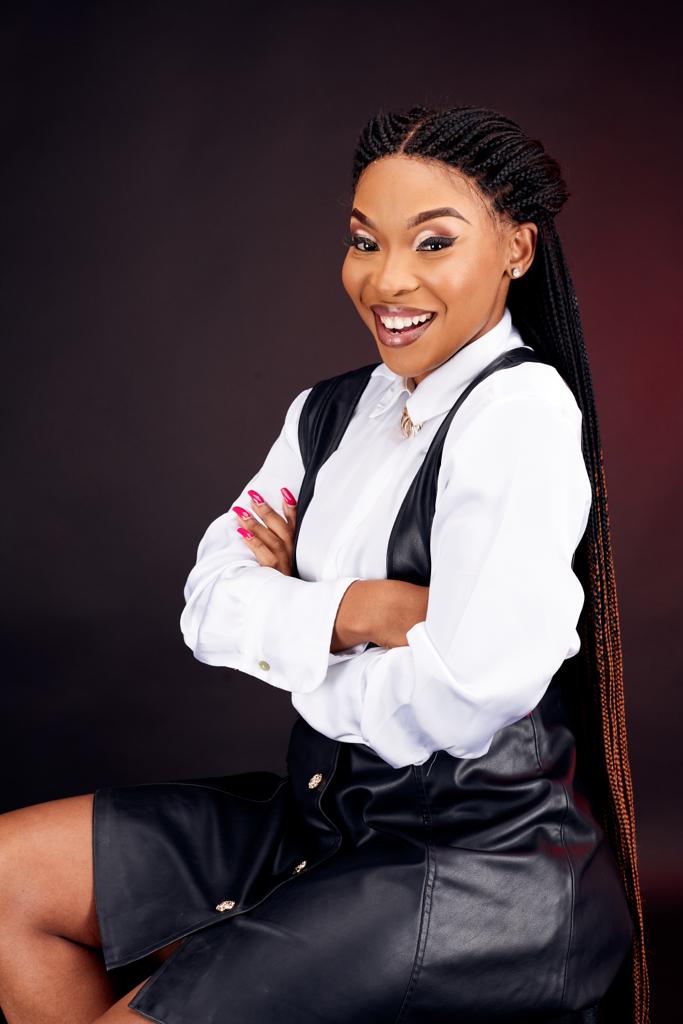 Nos_Magazine's tweet photo. Our #WomenCrushWednesday is @JozanaNondumiso

#BlessedLifestyle https://t.co/zJZrkmGrL7