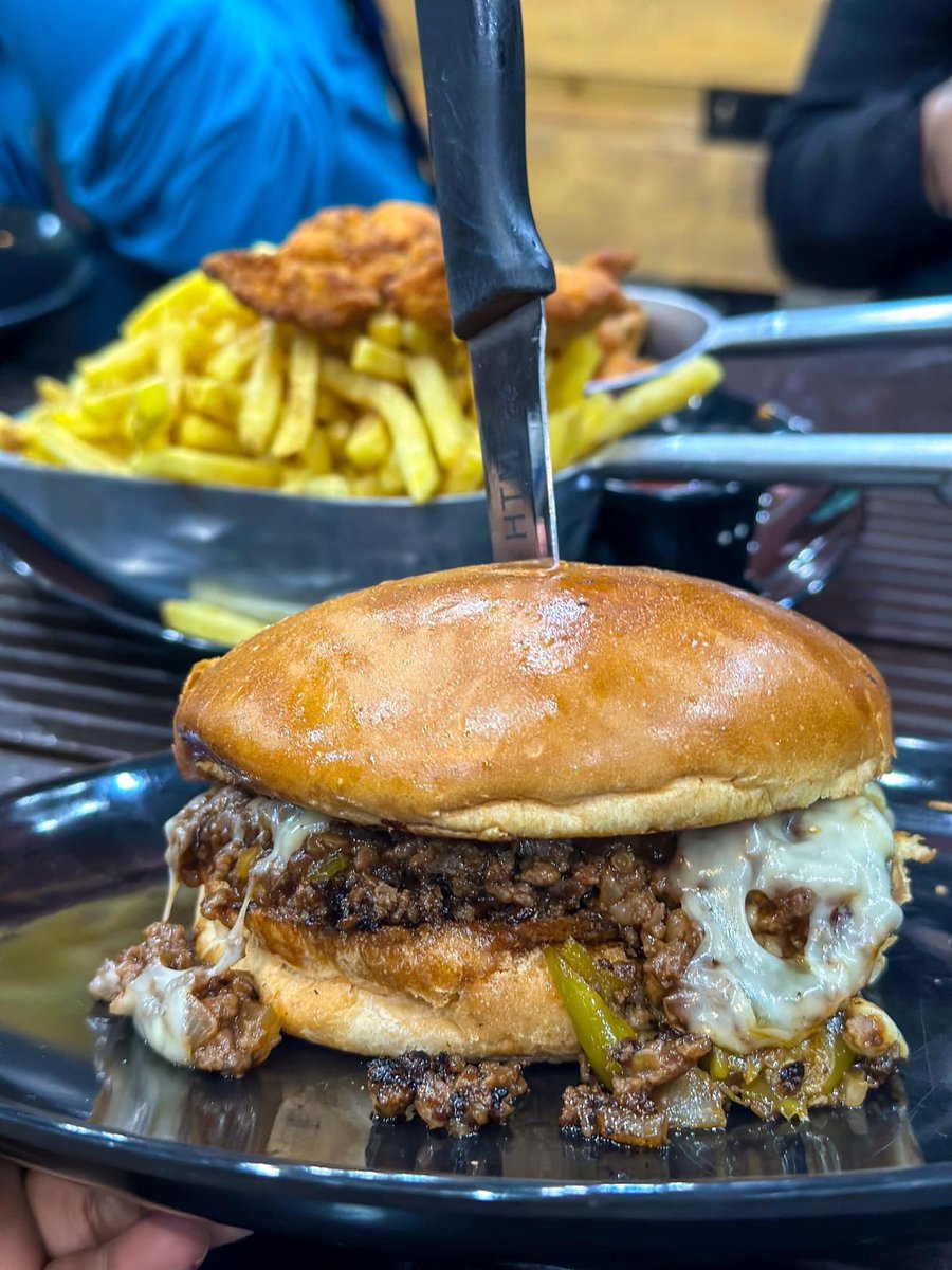 BXLebanon's tweet photo. Our super savers are back 😍😍
Check them out here: 👇 

https://t.co/imVUBd66AC

New Winter Opening Hours:
Tuesday To Sunday from 12:30 PM to 10 PM
Closed on Mondays 🚫

Call for Delivery 76-371-862 or order online on Toters &amp; Markit 

Image: Sloppy Joe https://t.co/xRExvypDdr