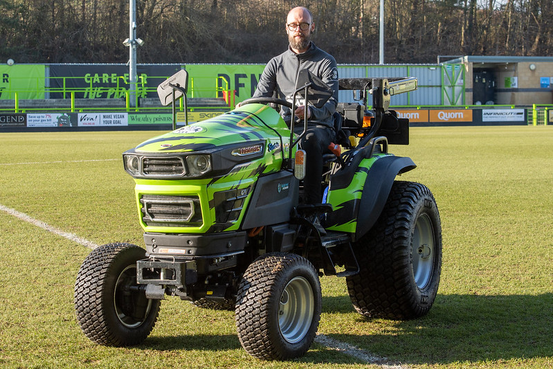 ReesinkAgUK's tweet image. Plug in and prepare to be wowed by the industry's first #electrictractor, the FT25G, a compact powerhouse that's raising the bar for eco-friendly practices! ⚡

Your new go-to solution when you need machinery that's not only quieter but also greener!

eu1.hubs.ly/H0669X90