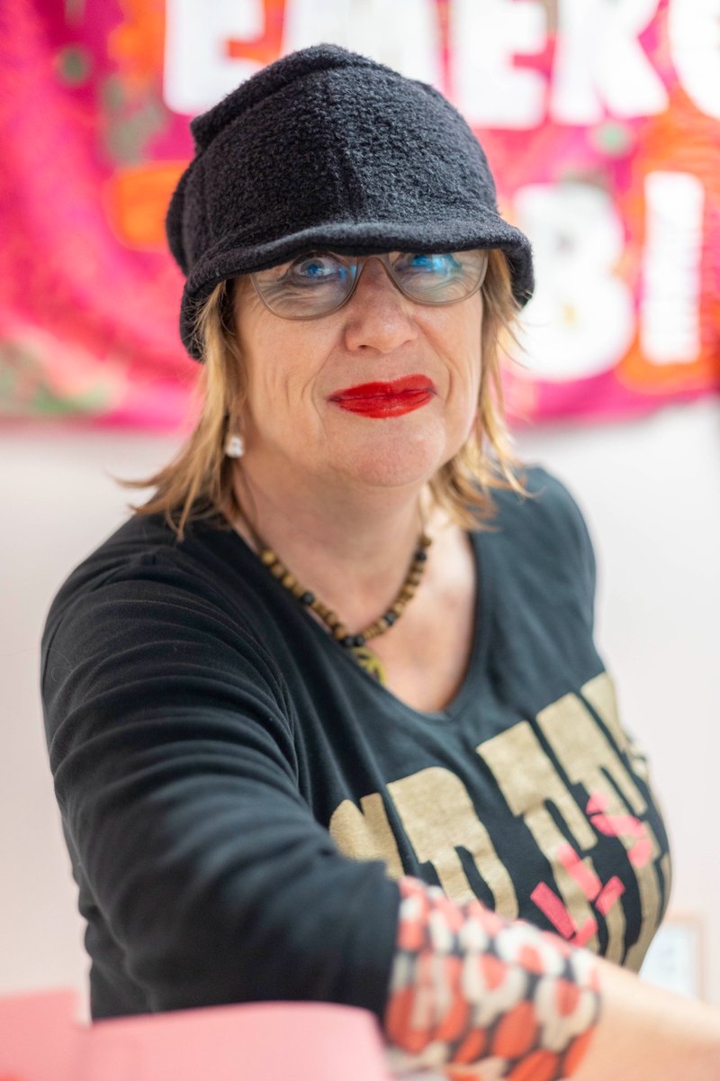 islingtonfaces (@islingtonfaces) on Twitter photo Meet Anna Hyde from <a href="/IslingtonClimat/">Islington Climate Centre</a> centre pop up at <a href="/Angel_Central/">Angel Central</a> who is creatively helping us all go net zero islingtonfacesblog.com/2023/11/08/ann… Meet Anna Hyde from <a href="/IslingtonClimat/">Islington Climate Centre</a> centre pop up at <a href="/Angel_Central/">Angel Central</a> who is creatively helping us all go net zero islingtonfacesblog.com/2023/11/08/ann…