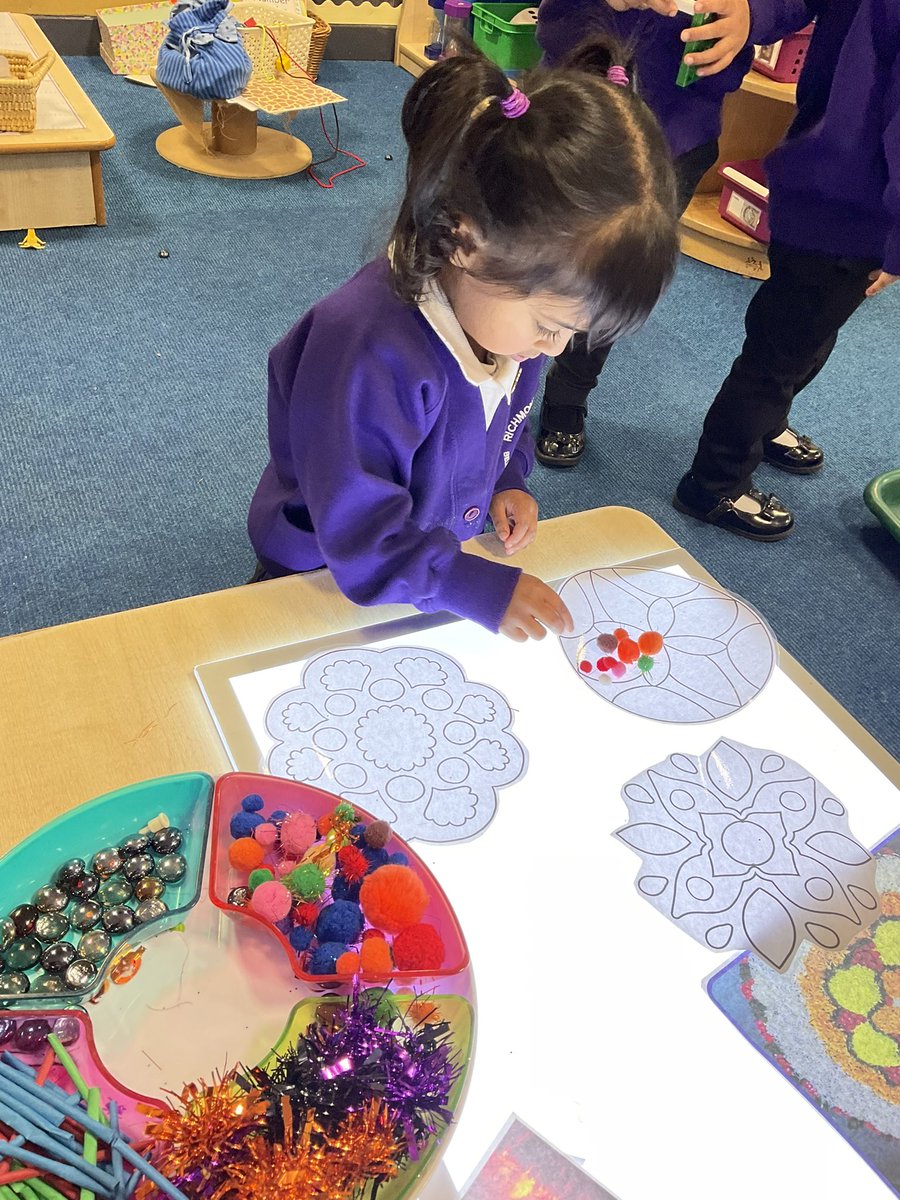 missreilly_HT's tweet photo. Opal Class have loved learning about Diwali this week. We have created our own diya lamps, Rangoli patterns and compared Diwali to other celebrations that we have learnt about. 🪔🎆 #diwali #EYFS https://t.co/1JOXc1DouQ