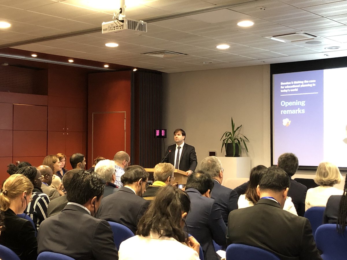 Commission nationale française pour l'UNESCO tweet media