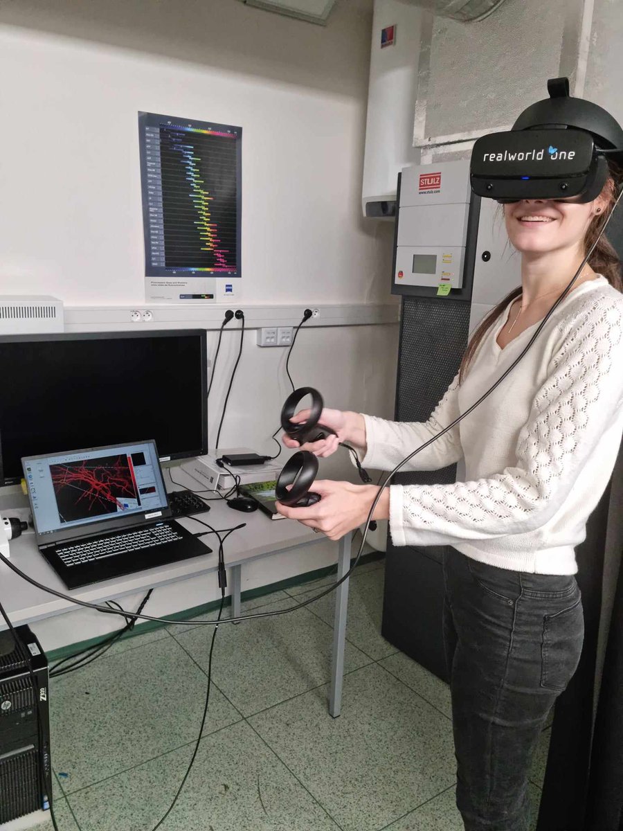 Euro-BioImaging ERIC (@eurobioimaging) on Twitter photo Want to try out microscopy systems, experiment with root/growth tracking software & discover how #VirtualReality can contribute to #imageanalysis🔬? That's what Katerina Kaduchova <a href="/pecinka_grp/">Chromatin organization @pecinka-grp.bsky.social</a> did at a recent <a href="/IEB_Imaging/">IEB_ImagingFacility</a> training course 🌾.
Learn more⤵️
eurobioimaging.eu/news/learning-… Want to try out microscopy systems, experiment with root/growth tracking software & discover how #VirtualReality can contribute to #imageanalysis🔬? That's what Katerina Kaduchova <a href="/pecinka_grp/">Chromatin organization @pecinka-grp.bsky.social</a> did at a recent <a href="/IEB_Imaging/">IEB_ImagingFacility</a> training course 🌾.
Learn more⤵️
eurobioimaging.eu/news/learning-…
