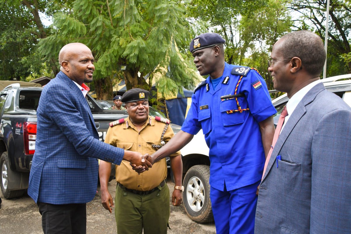 Mtaani Konnect Entertainment (@mtaani_konnect) on Twitter photo <a href="/HonMoses_Kuria/">Hon.Moses Kuria,HSC</a> today Joined the staff of
<a href="/HudumaKenya/">Huduma Kenya</a> Nakuru, Huduma Kenya Secretariat, government officials and members of the public in a walk through Nakuru Town. <a href="/HonDavidKones/">Hon. David Kones</a>
<a href="/susankihika/">Susan Kihika</a>
Murkomen Resign Mercy Nicky Wells Fargo Uhuru Airbnb edgar wabwire Ruto <a href="/HonMoses_Kuria/">Hon.Moses Kuria,HSC</a> today Joined the staff of
<a href="/HudumaKenya/">Huduma Kenya</a> Nakuru, Huduma Kenya Secretariat, government officials and members of the public in a walk through Nakuru Town. <a href="/HonDavidKones/">Hon. David Kones</a>
<a href="/susankihika/">Susan Kihika</a>
Murkomen Resign Mercy Nicky Wells Fargo Uhuru Airbnb edgar wabwire Ruto