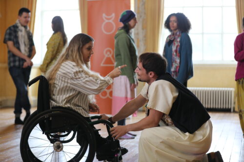 🎥 <a href="/104Films/">104 Films</a> are looking for UK-based first-time feature film directors, writers and producers who identify as D/deaf, disabled and neurodiverse for their professional development programme.  

Closing - 01 Dec
Location - London

disabilityarts.online/jobs/104-films…
