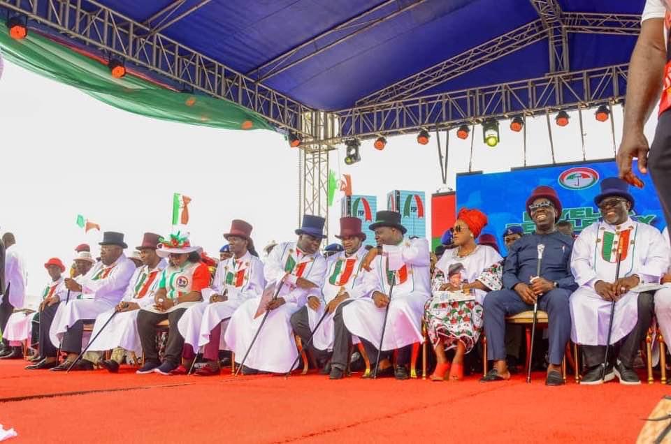 govdouyediri's tweet photo. It was a big day yesterday during the grand finale of the PDP gubernatorial campaign rally at the Ox-Bow Lake Pavilion.

It was indeed a festival of love and great solidarity for my re-election. 

I appreciate our father and leader, the former President of Nigeria, H.E. Goodluck Jonathan, GCFR, for his fatherly support, all my colleague governors, National/State Assembly Members, the PDP NWC, as well as the SWC, stakeholders of our party, other well-respected leaders, friends, well-wishers and beloved Bayelsans.

The organic support and your kind words were emotional for me, and the Deputy Governor, Senator Lawrence Ewhrudjakpo and I, don't take it for granted.

I thank you all, and from the depth of my heart, I appreciate you all, and with our renewed mandate on November 11, by God's grace, together, we shall continue with our second phase of good governance.