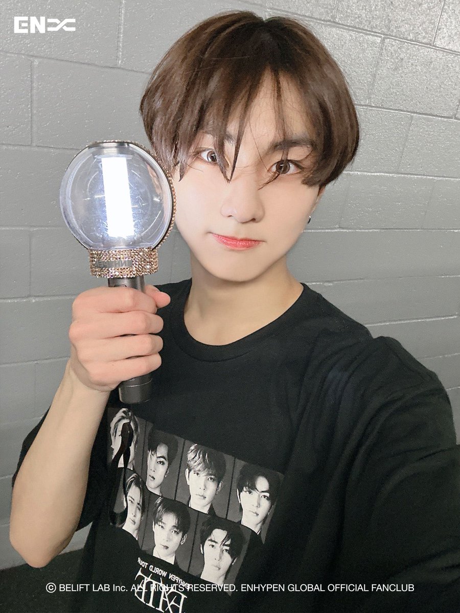 enhypenweverse's tweet photo. [MEMBERSHIP] 231108

ENHYPEN ‘FATE’ in U.S Behind Photo

(1/7)

@ENHYPEN_members @ENHYPEN #ENHYPEN #엔하이픈 #JUNGWON #정원 https://t.co/TjepOeMCsq