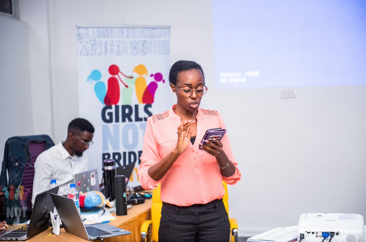 obonjo1_obonjo's tweet photo. Child marriage is an extreme violation of children's rights - it brings down the darkness in the life of a girl and destroys childhoods.

#GNBKe 
#GNBKeLaunch
#EndChildMarriage, #EndFGM @GNBke https://t.co/1gCcX0tiy4