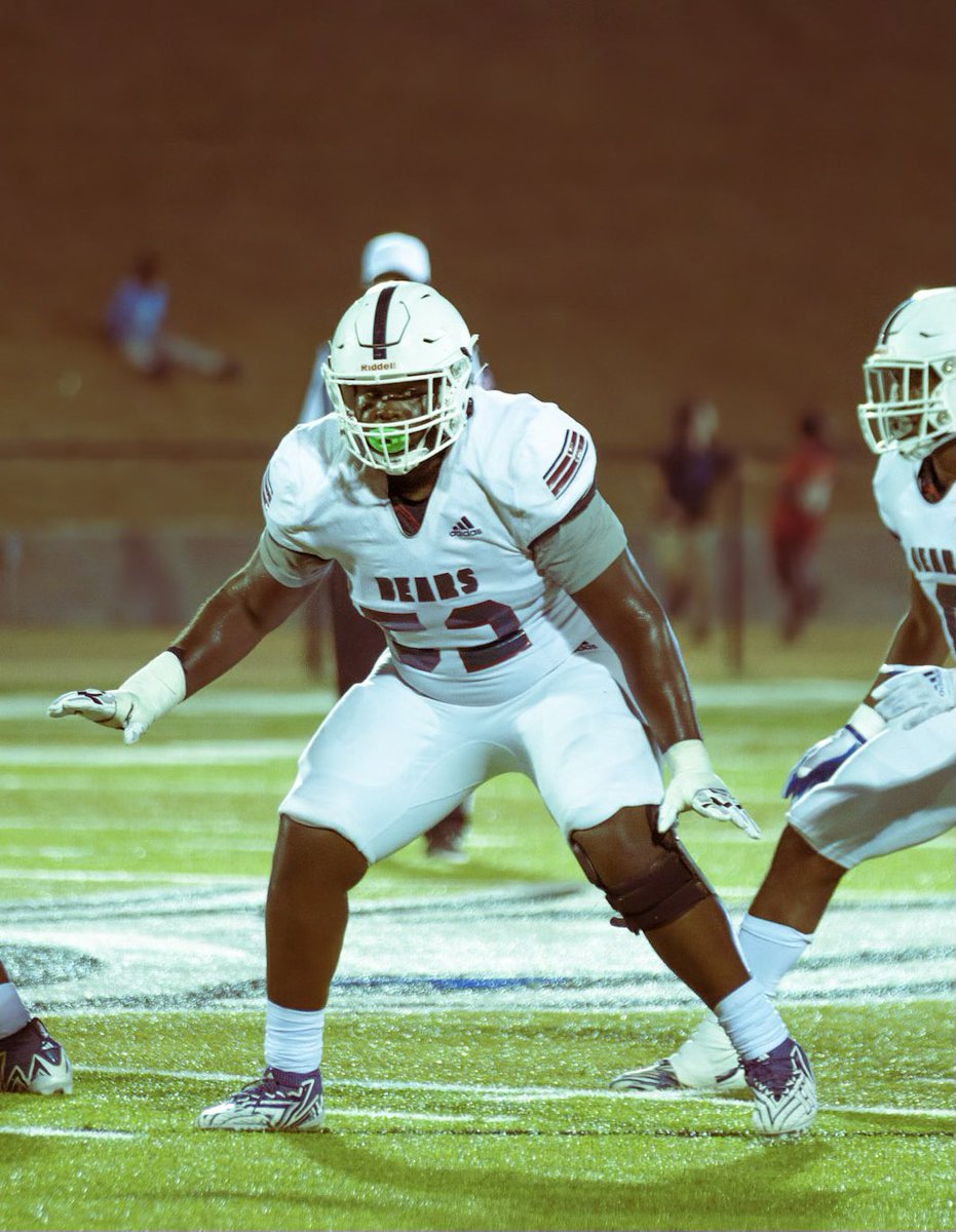 JUCO Evalution:

D.K. Harris - IOL (Southwest Mississippi CC)

(6’3ft 310)

Twitter: <a href="/Dkharristm/">D.K. Harris</a> 

40yd: 5.39
Bench: 395
Squat: 600

- Strong Upper Body
- Great Feet
- Great Pass Blocking Power
- Can move in space

Hudl: hudl.com/v/2MM6hd