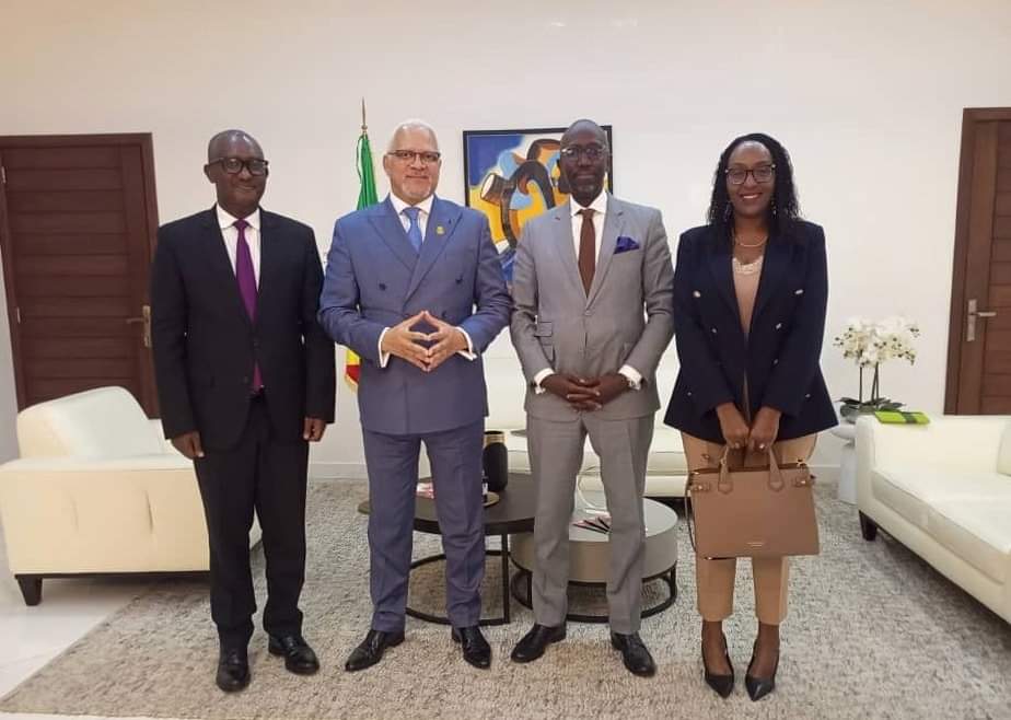 jmthystere's tweet photo. SEM. l'Ambassadeur du Rwanda en Republique du Congo, le PDG de Crystal Ventures et la DG de Macefield ont été reçus le 07/11/2023 par le Ministre des Zones Économiques Spéciales. Les échanges ont porté,  notamment sur les travaux au Parc Industriel et Commercial de Maloukou. https://t.co/6thRAuFgBh