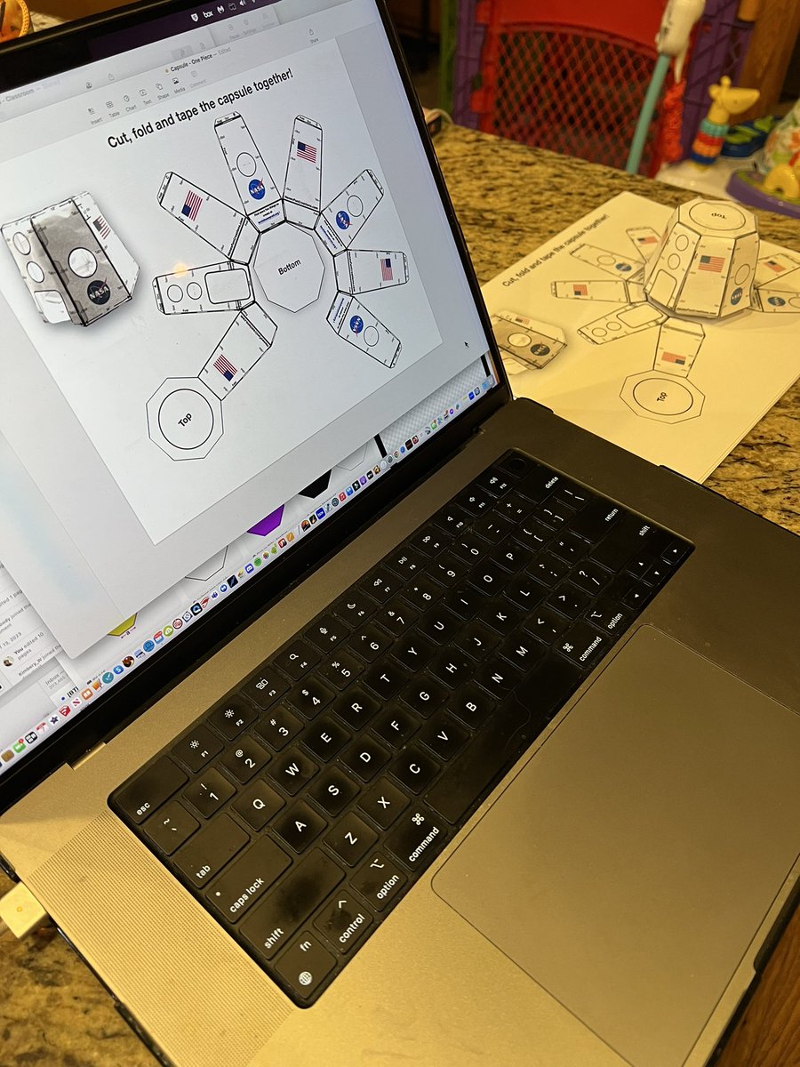 kevinhoneycutt's tweet image. Model is done! Lots of kids and parents making small space capsules. They don’t yet know that we’ll build and appoint a big one after that! #spacefun