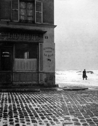 “El silencio no persigue, acompaña”.  
—José Lezama Lima
📷Rober Doisneau
Vía <a href="/literlandweb1/">literland</a>