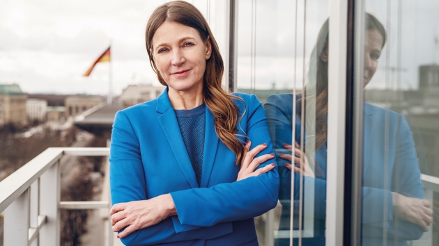 Technologische Umwälzungen, Regulierungsbestrebungen sowie wirtschaftliche &amp; politische Unsicherheit prägen den Markt. <a href="/Werbetreibende/">OWM</a>-Chefin Susanne Kunz sagt, wieso es wichtig ist, dass die  Werbebranche in diesen Zeiten proaktiv handelt. #markenführung 
markenartikel-magazin.de/_rubric/detail…