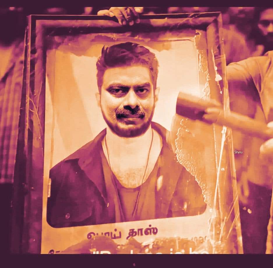TimonTheFire's tweet photo. ரெண்டும் ஒன்னு தான் 🚶
#அடுத்து_நாமதான்ணே https://t.co/NF5mc10a6H