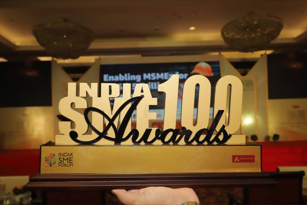 _fpaglobal's tweet photo. @_fpaglobal  is honoured to receive the prestigious TOP 100 SMEs at the 10th Edition of the India SME, held in Delhi.
#awardwinning #indiasme #Growth #success #fpaglobal #TwitterX https://t.co/5XhHxJXvFd