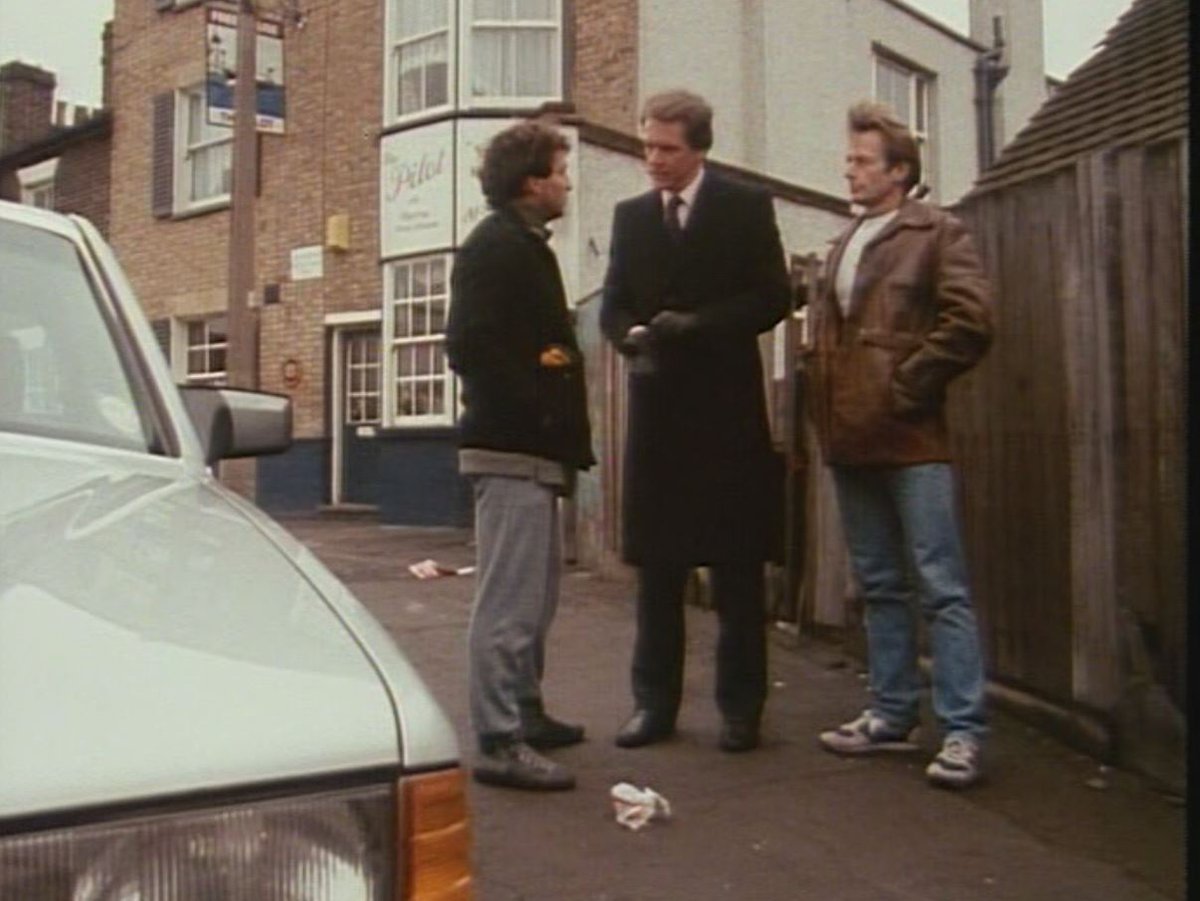 D&M filming locations fan tweet media