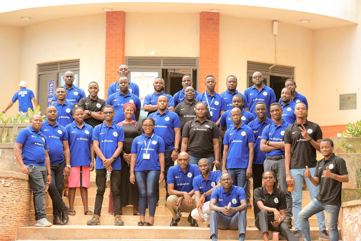 MUBS_Entreship's tweet photo. "Innovation is the unrelenting drive to break the status quo and develop something new, where few have dared to go."
The #eBooster_bootcamp, unlike any other, was a fun and colorful experience that filled us with tenacious memories.

@UCC_Official 
#MUBSEIIC https://t.co/JA3cxHmkgm