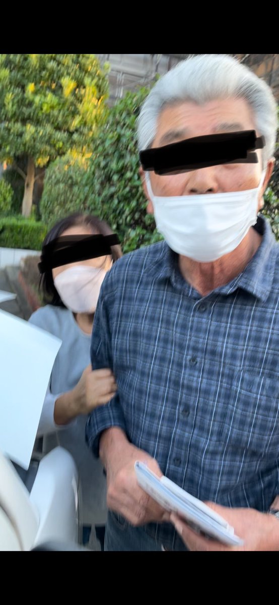 Anjyu0113's tweet photo. 動画①停車中、バックでぶつけられる

写真②ぶつけたやつが開き直ってこっちが悪いくらいの言い方してくる

写真③1週間後に車上荒らしに合う

たまたまと言えばたまたまだけど、
ここ数年、こういうトラブルに遭遇することが増えた気がする

なんか、思ったよりこの国壊れてる？？ https://t.co/VIZdW0vGtI