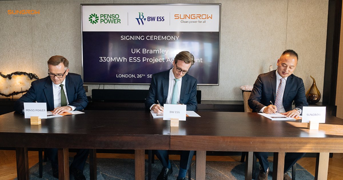 Sungrow_Power's tweet image. Penso Power, BW ESS and Sungrow signed the agreement for the 100MW/330MWh BESS (Battery Energy Storage System) project in Bramley, the UK.

Read More: en.sungrowpower.com/newsDetail/456…

#PensoPower #BWESS #energyproject #BESS #energystorage #UKenergy #PowerTitan2 #renewableenergy
