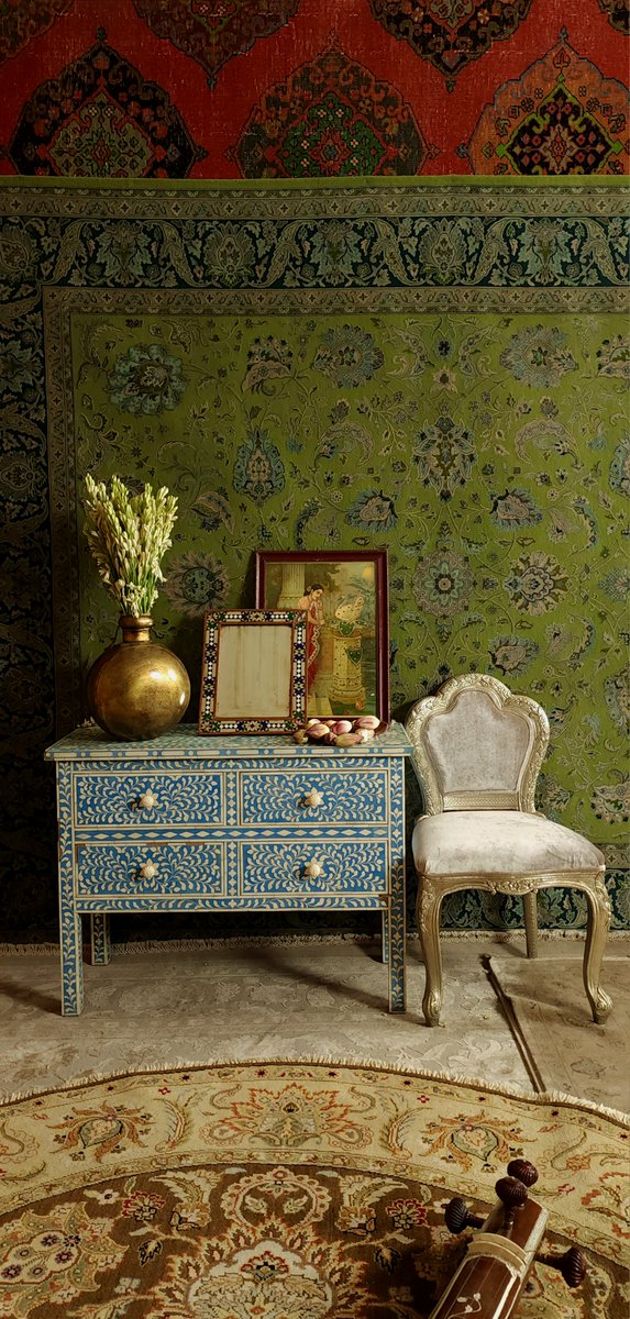 Bringing tradition and modern beauty to your favorite nook is a delight. This festive season, give a fresh life to those 'forgotten' but welcoming spaces with our exquisite rugs.

#rugutsav #sale #biggestsale #boho #transwoman #homedecor #decor #rugs